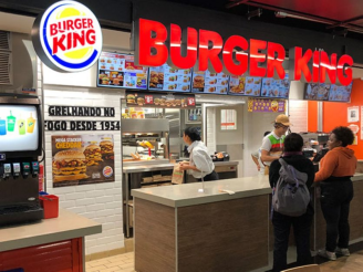 Conheça as vagas disponíveis pelo Jovem Aprendiz Burger King